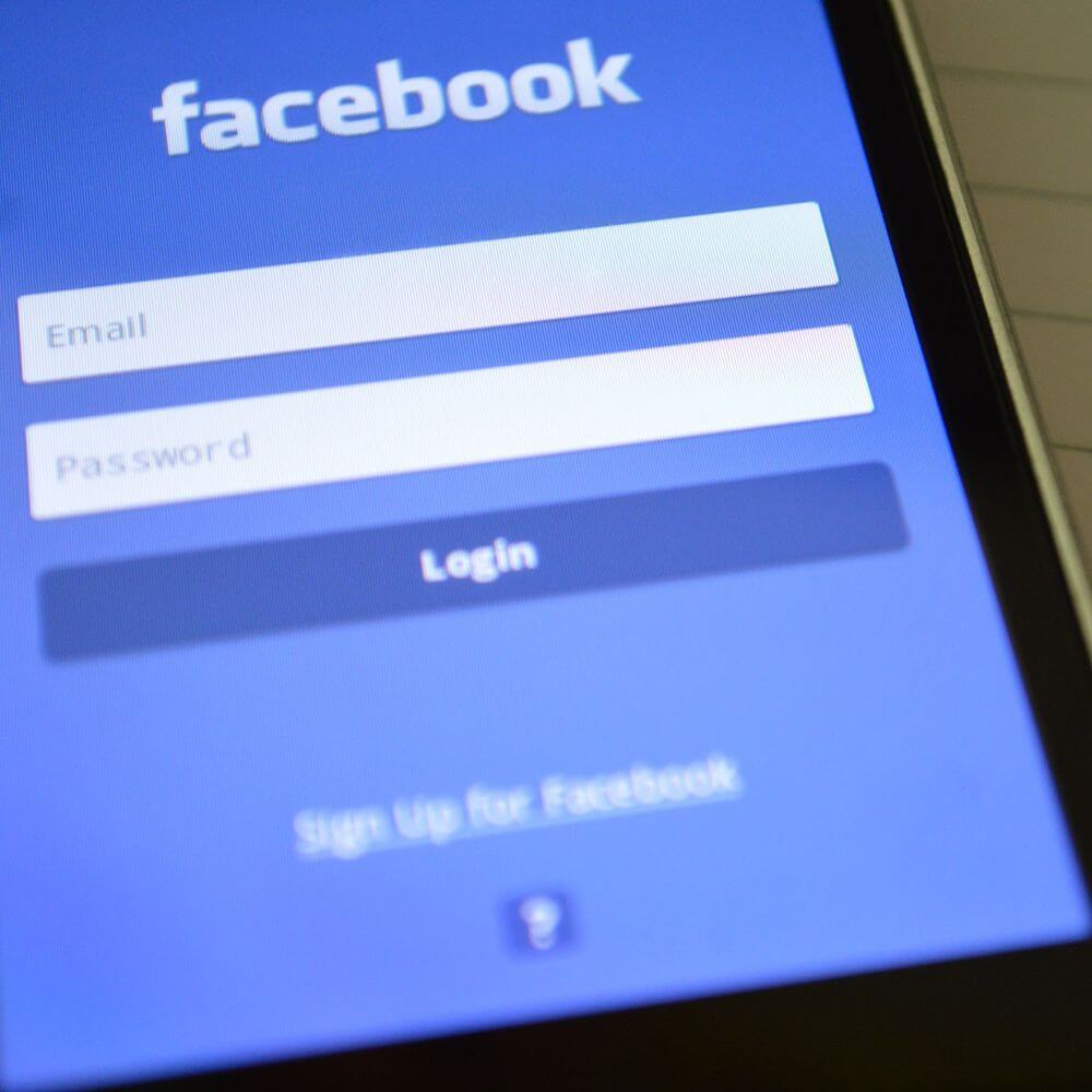 Dlaczego Twoja firma powinna mieć fanpage na Facebooku?